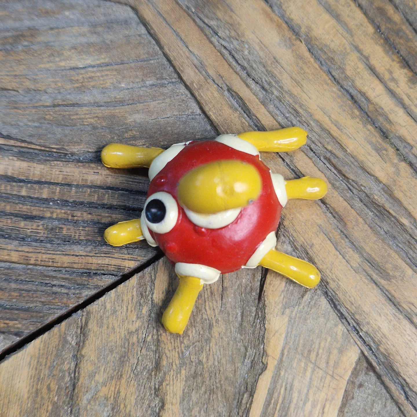Beta bootleg figure — photo 3