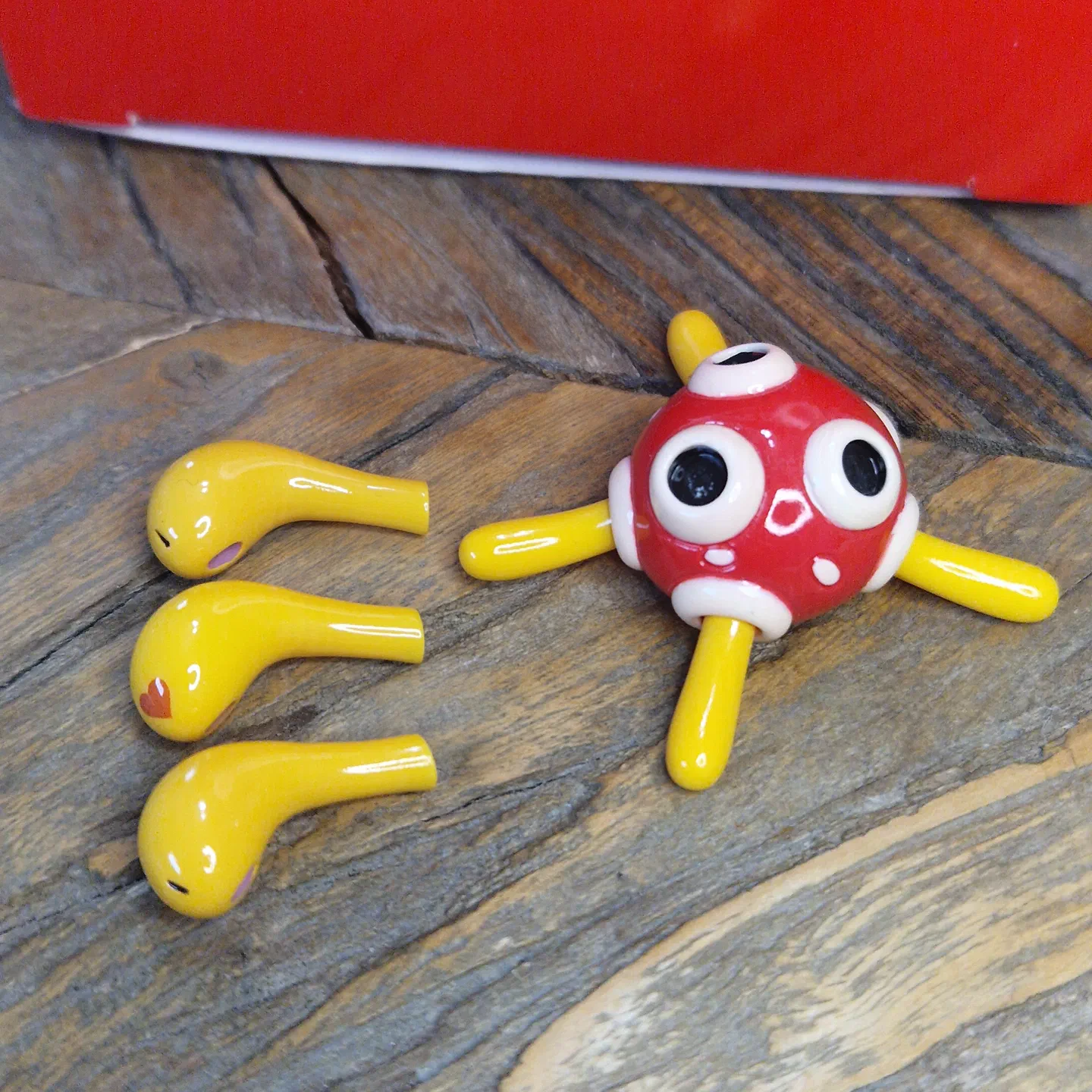 Pika Studio Shuckle Figure — photo 4